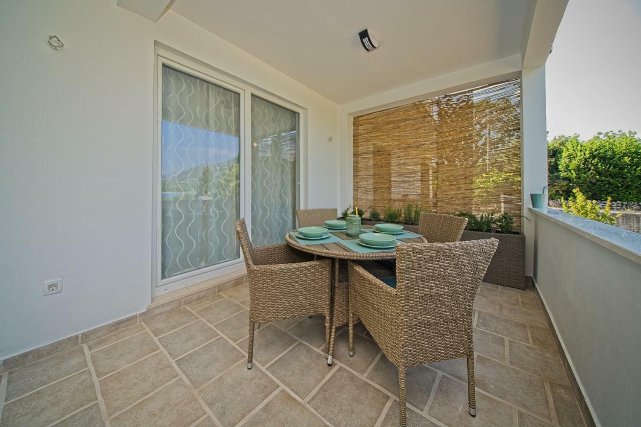 Apartment Marangun Ston Exterior photo